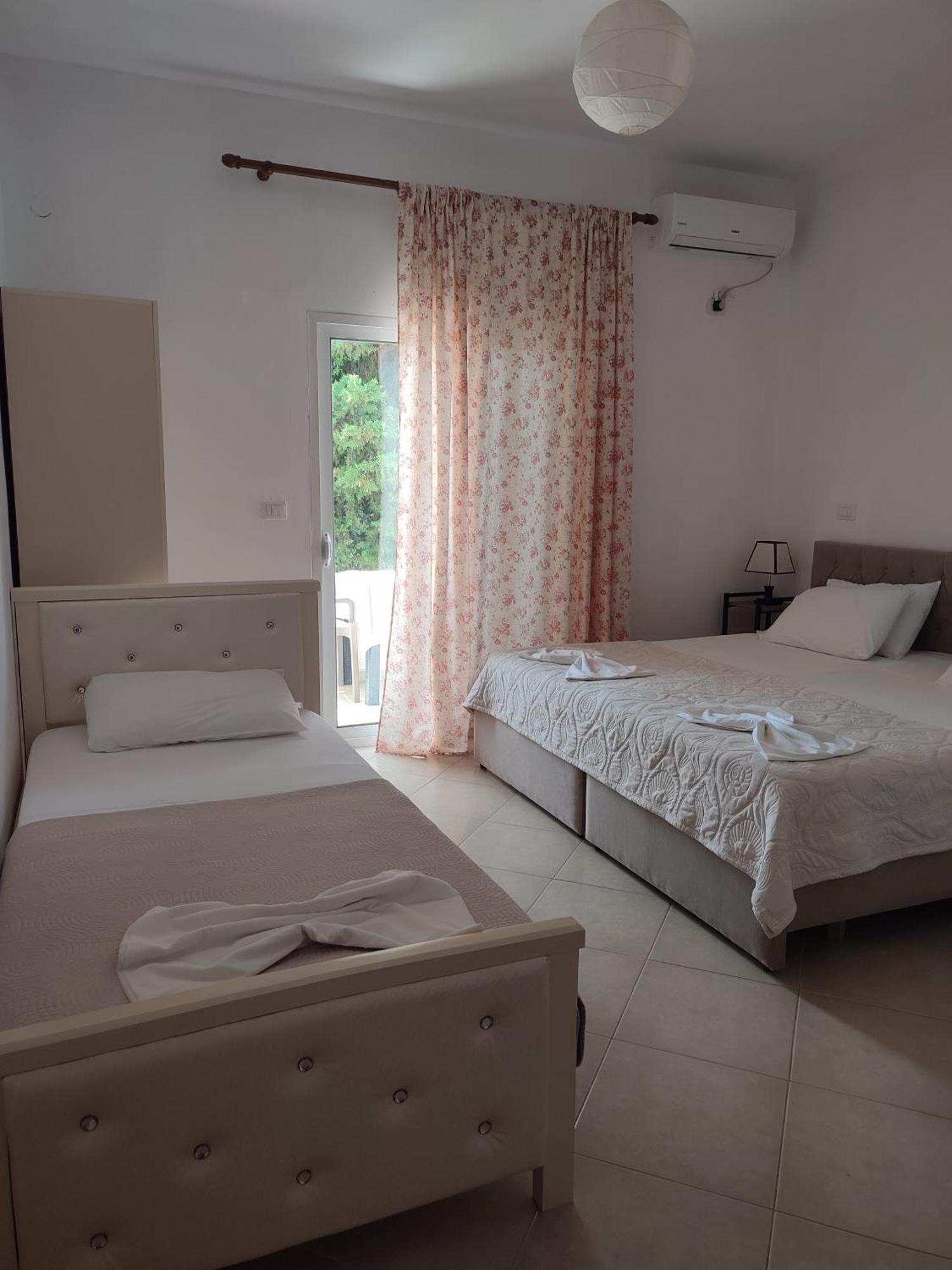 Hotel Penelope 2 Dhërmi Exteriér fotografie